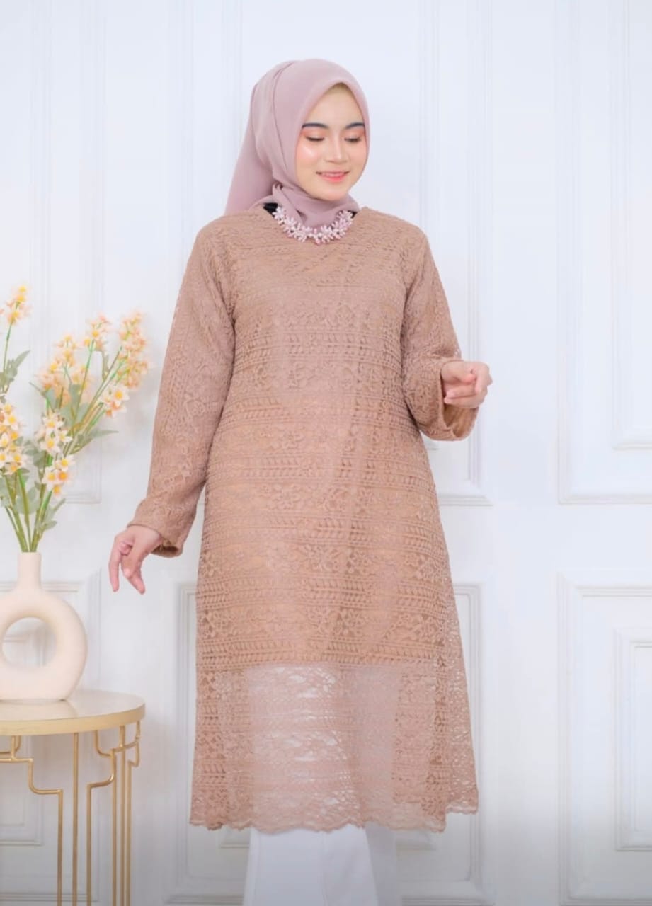 Gamis Salma Embro – Mahogany Elegance